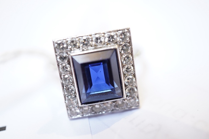 An Art Deco sapphire and diamond ring, 1920s
